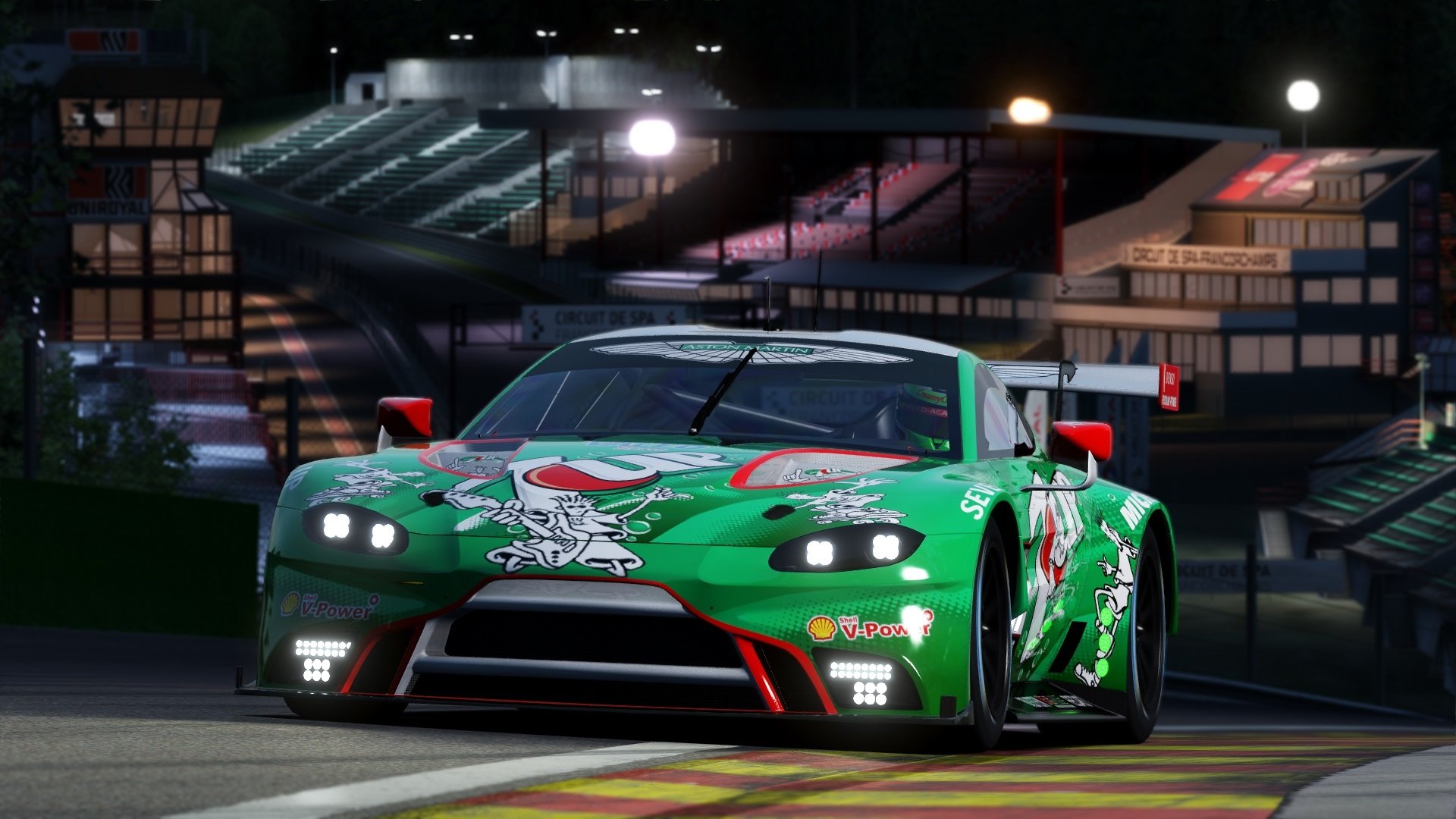 -“英超末轮在即，胜负悬念牵动人心”，“英超”