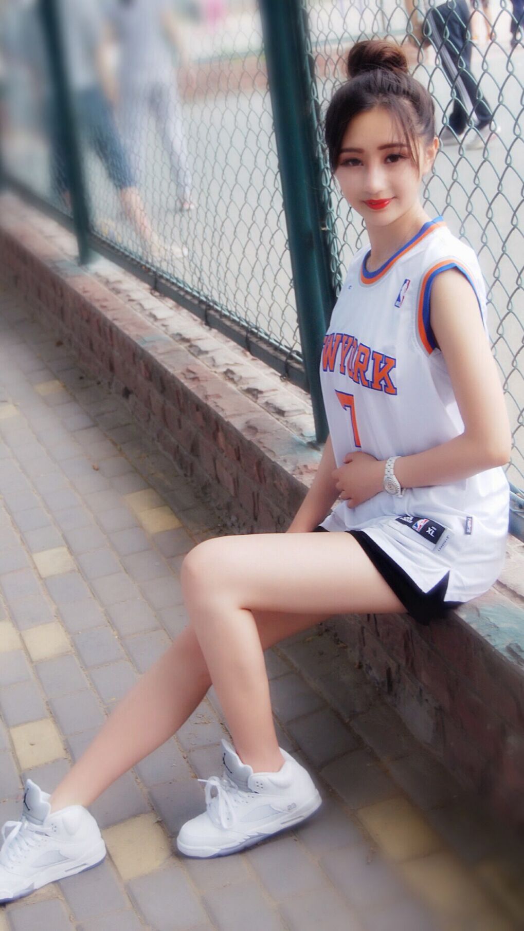 fb体育官网首页-拜仁中锋新星炙手可热，未来潜力无限，拜仁中前场