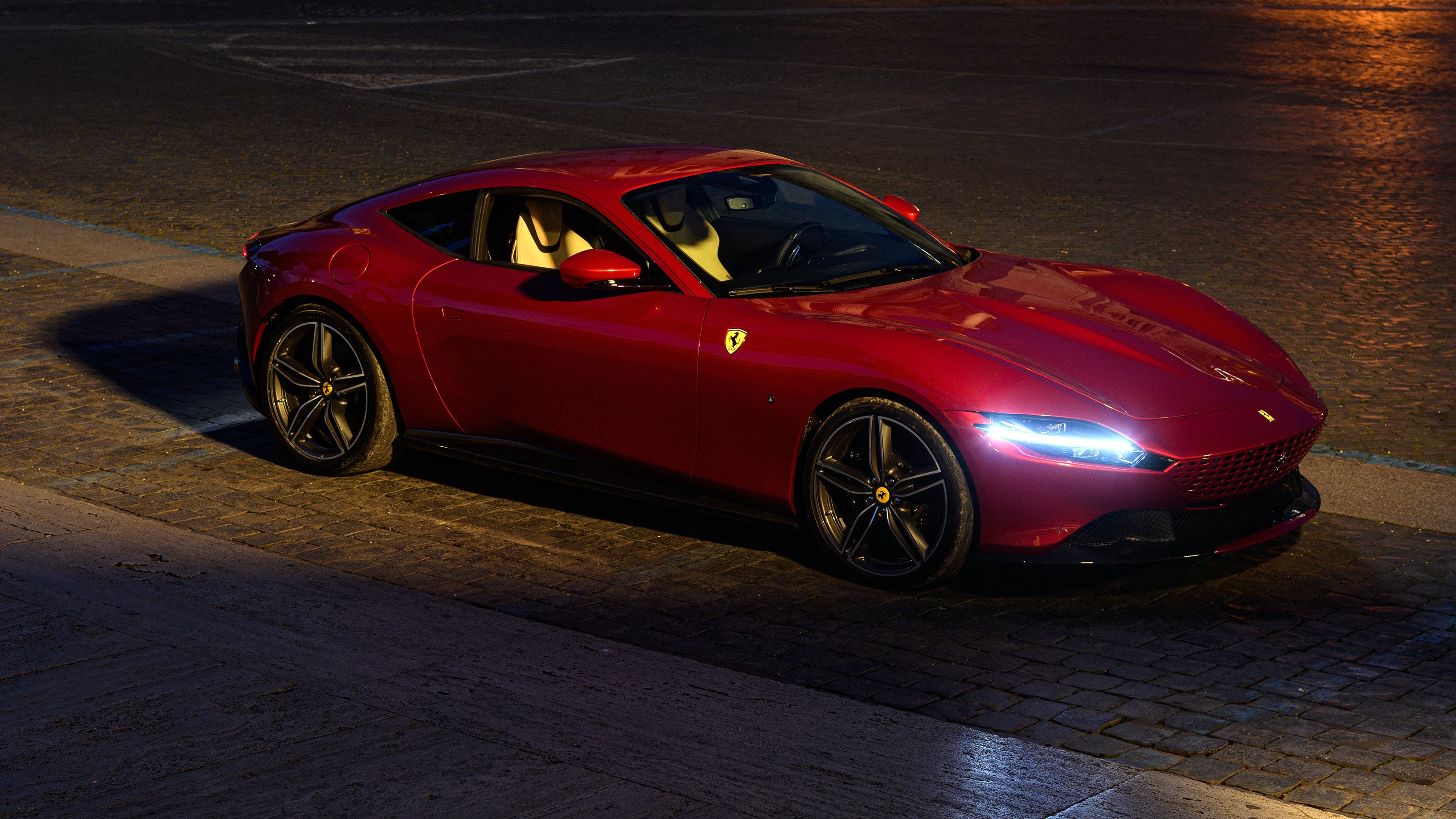 利物浦在对阵西汉姆的比赛中展现强大攻势，利物浦对西汉姆联足总杯决赛