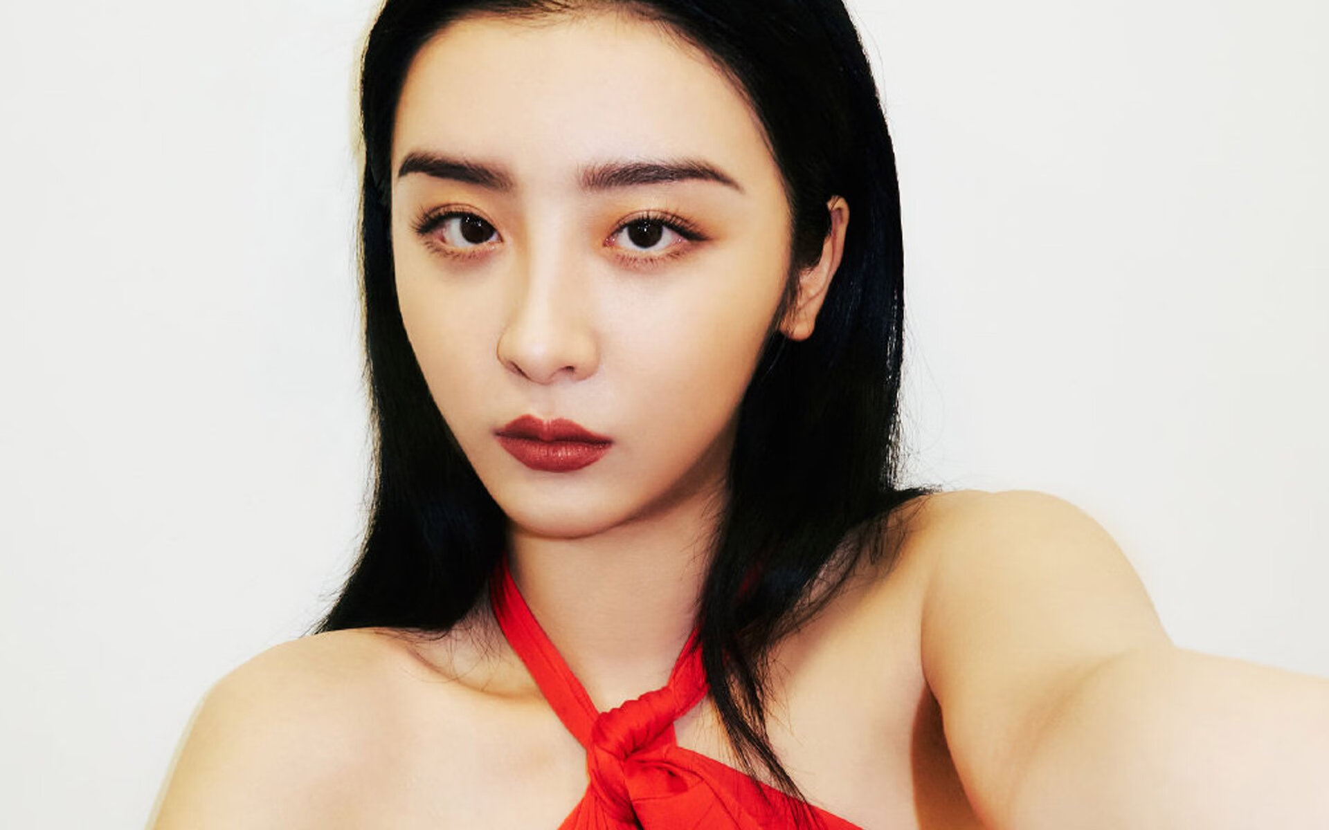 “简阳文体中心篮球赛:观众热情高涨,精彩绝伦”